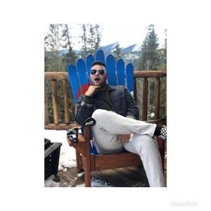 Meet your Posher, Isaiah